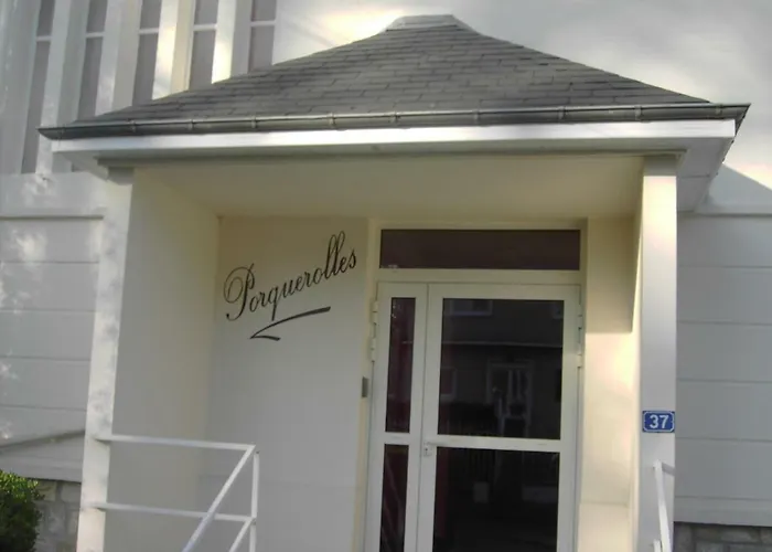 Porqueroles * Bagnoles de l'Orne Normandie